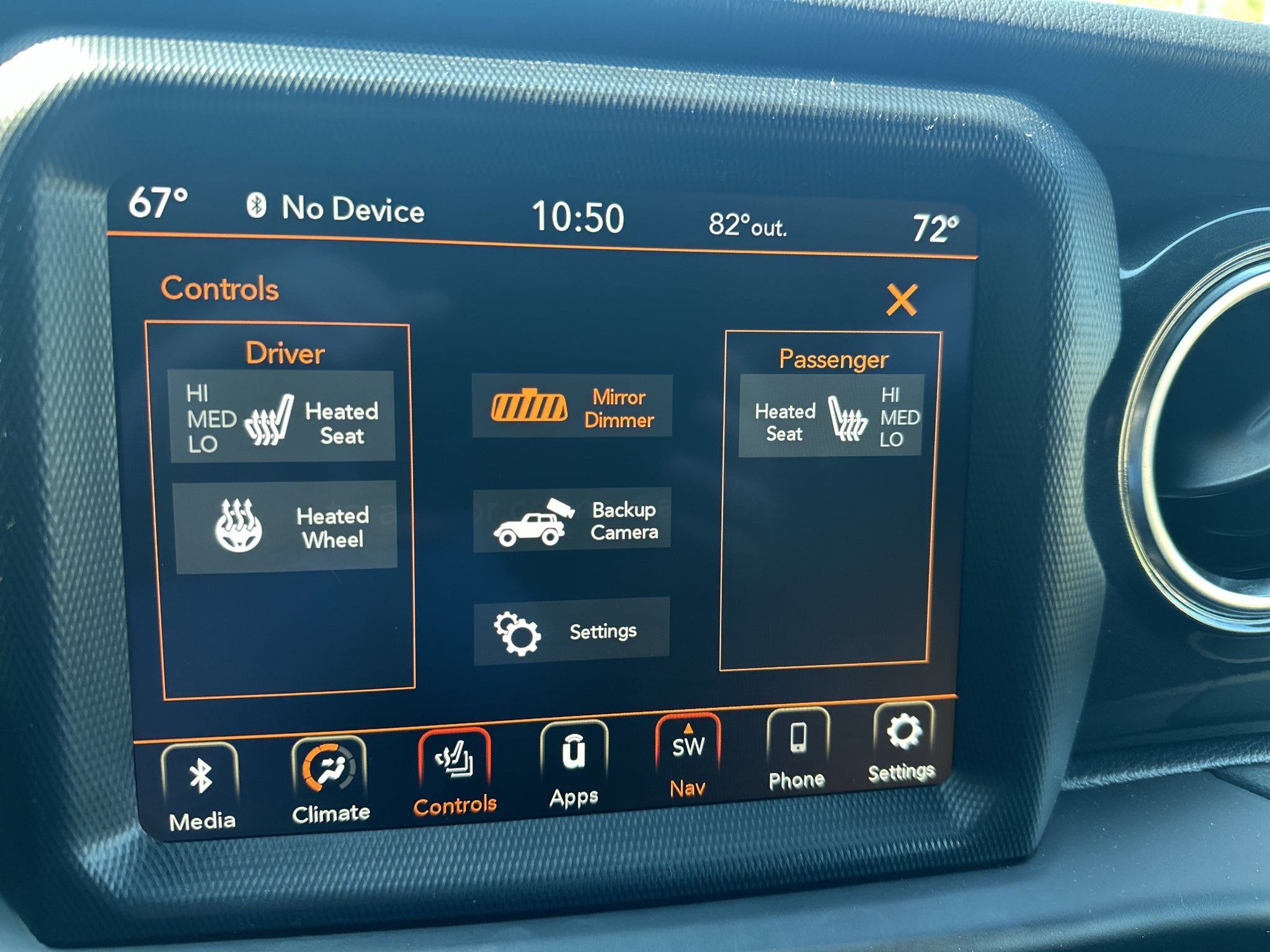 2022 Jeep Wrangler Unlimited Unlimited Sahara Altitude