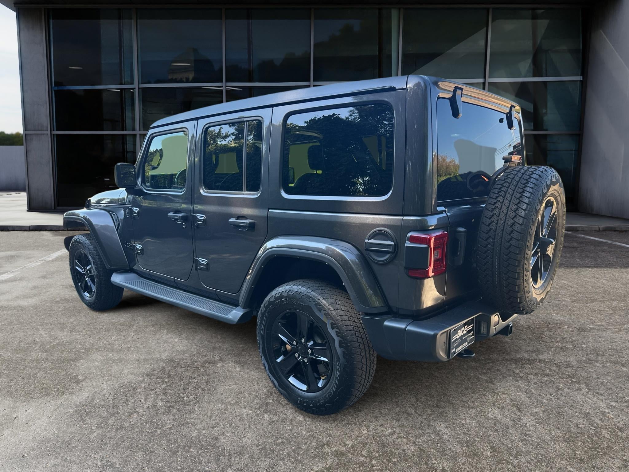 2022 Jeep Wrangler Unlimited Unlimited Sahara Altitude