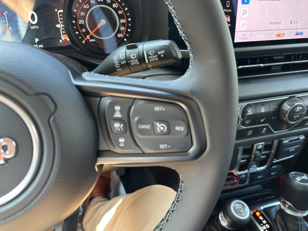 2025 Jeep Wrangler 4–DOOR WILLYS 4X4