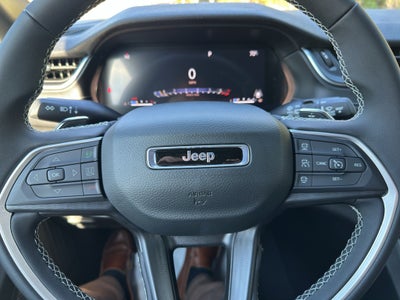 2025 Jeep Grand Cherokee Laredo X