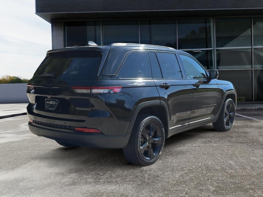 2023 Jeep Grand Cherokee Altitude