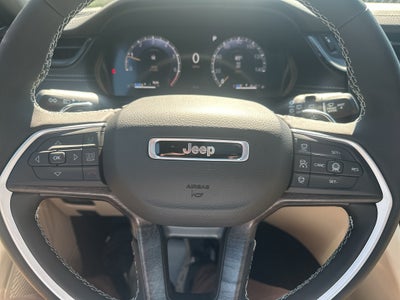 2027 Jeep Grand Cherokee Limited