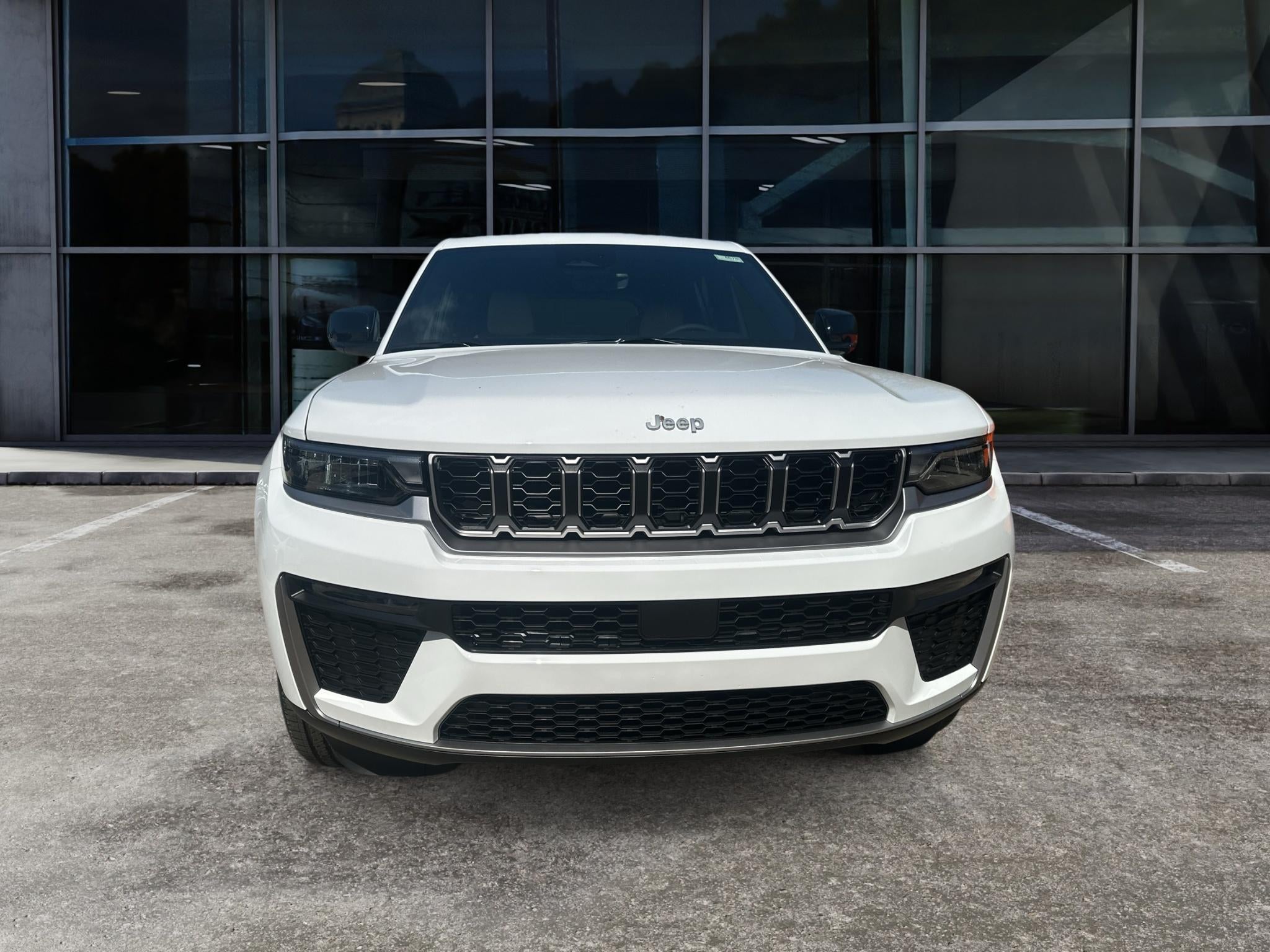 2027 Jeep Grand Cherokee Limited