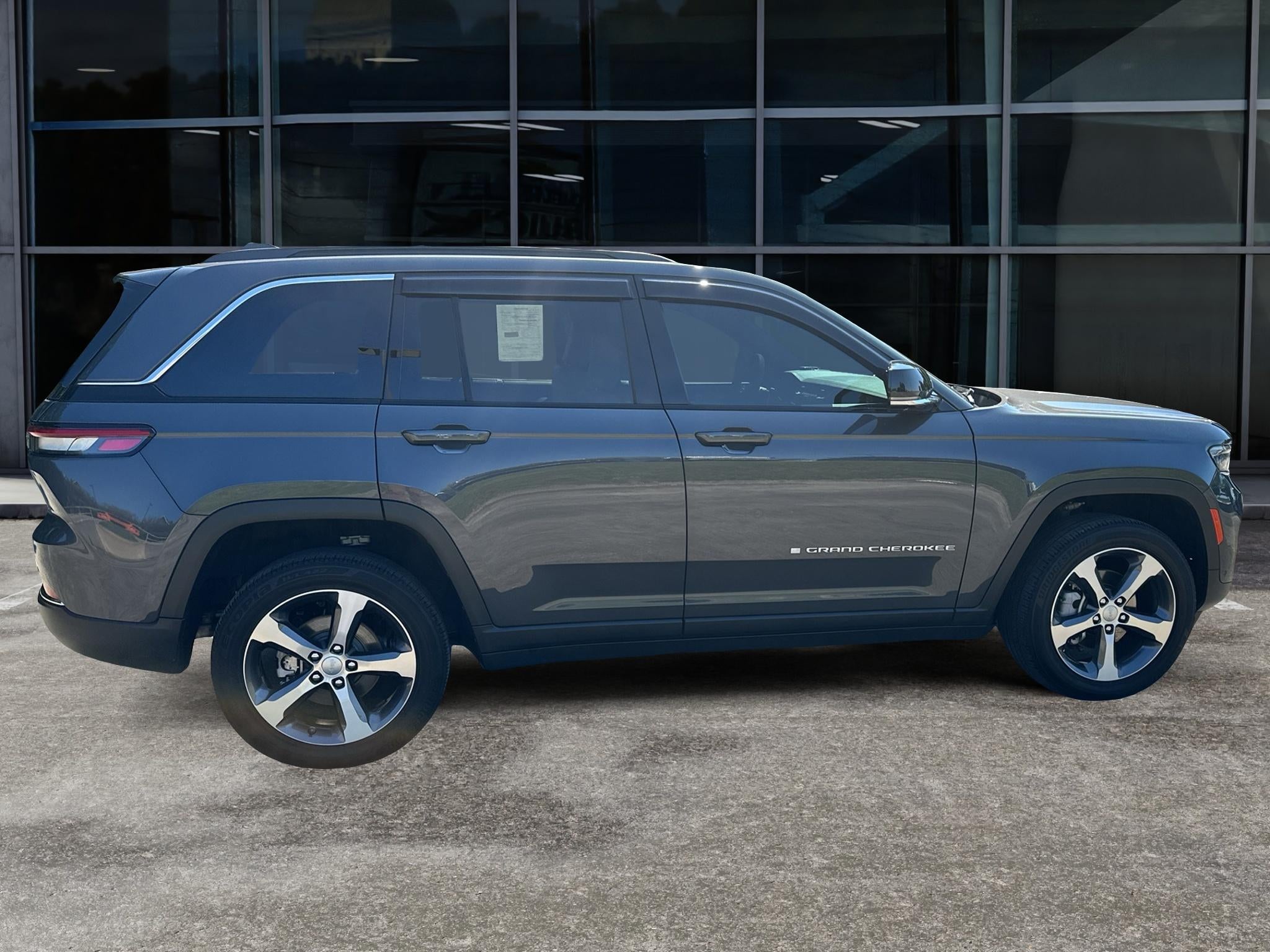 2025 Jeep Grand Cherokee Limited 4x4