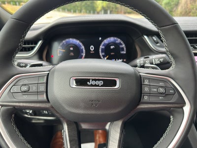 2025 Jeep Grand Cherokee Limited 4x4