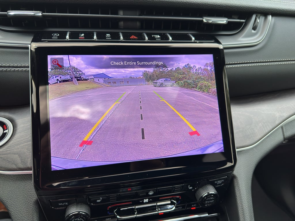 2025 Jeep Grand Cherokee Limited 4x4