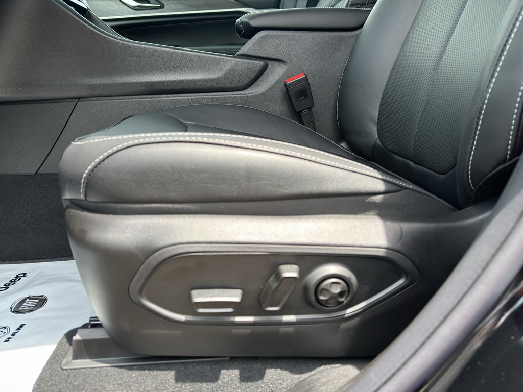 2026 Jeep Grand Cherokee Limited Reserve 4x4