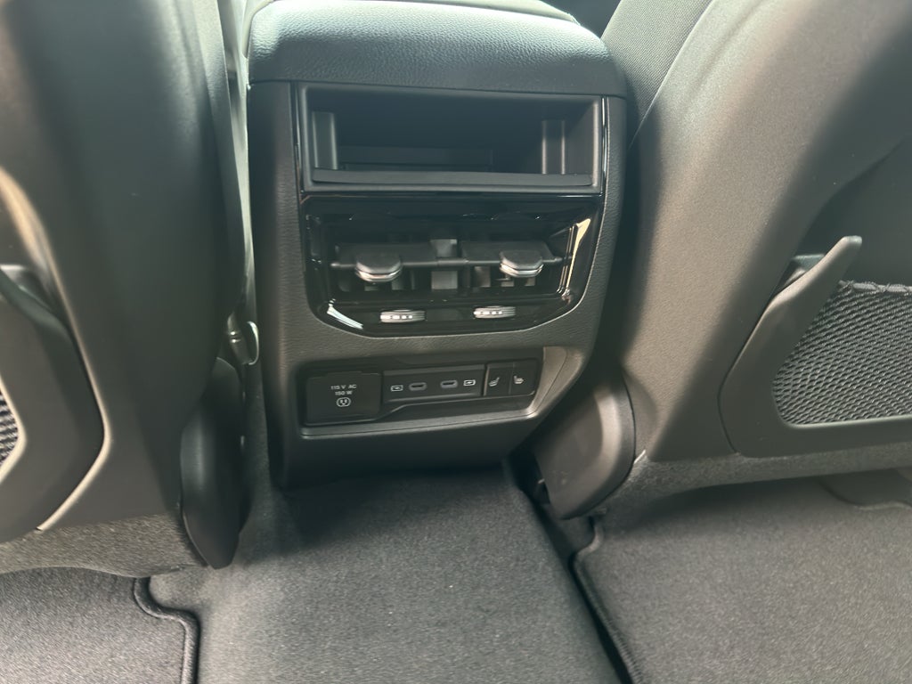 2026 Jeep Grand Cherokee Limited Reserve 4x4