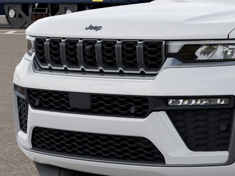 2027 Jeep Grand Cherokee Limited Reserve