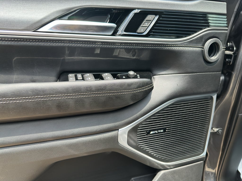 2026 Jeep Grand Wagoneer Upland