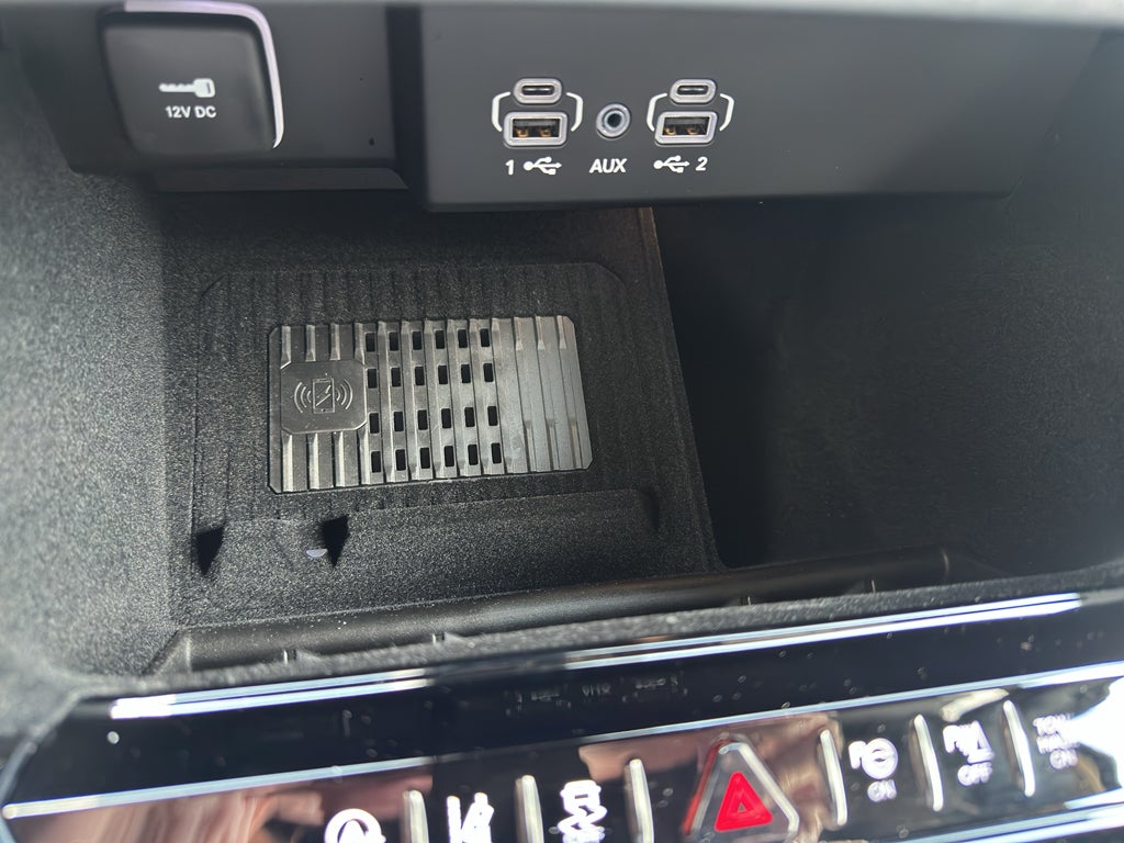 2026 Jeep Grand Wagoneer Upland