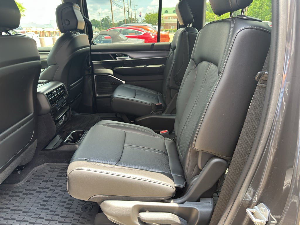 2026 Jeep Grand Wagoneer Upland