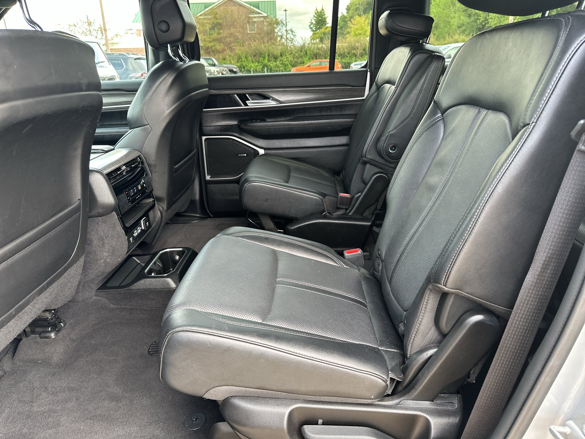 2024 Jeep Wagoneer Series III 4x4