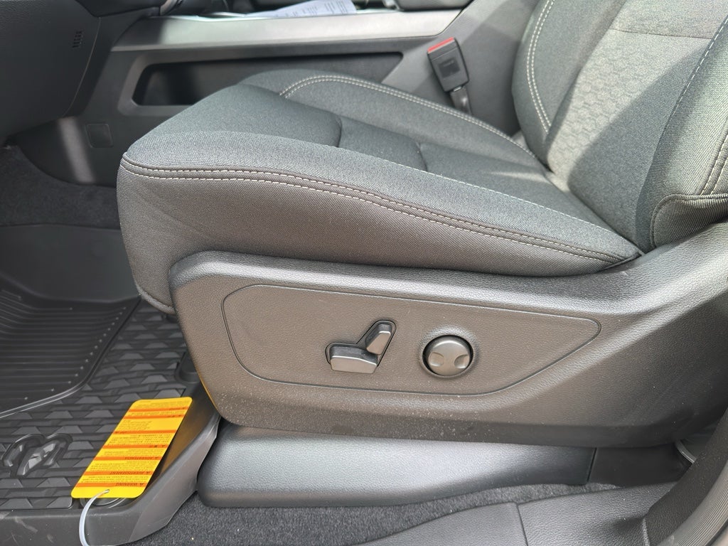 2026 RAM Ram 1500 Big Horn Crew 4x2