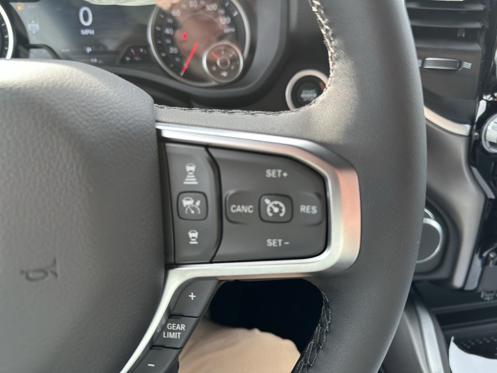 2026 RAM Ram 1500 Big Horn Crew 4x2