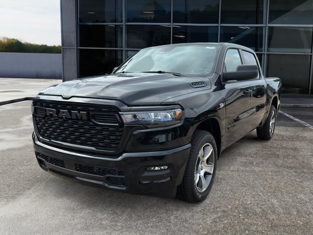 2026 RAM Ram 1500 EXPRESS CREW CAB 4X2