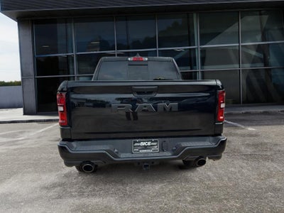 2026 RAM Ram 1500 EXPRESS CREW CAB 4X2