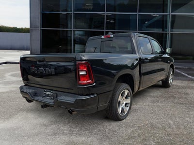 2026 RAM Ram 1500 EXPRESS CREW CAB 4X2
