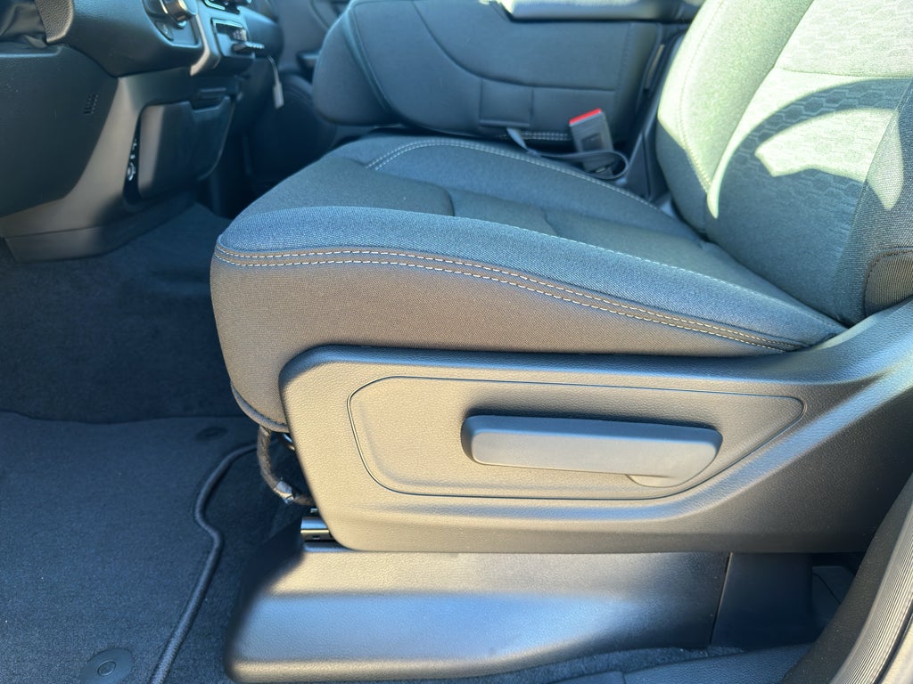 2026 RAM Ram 1500 Express Quad Cab 4x2