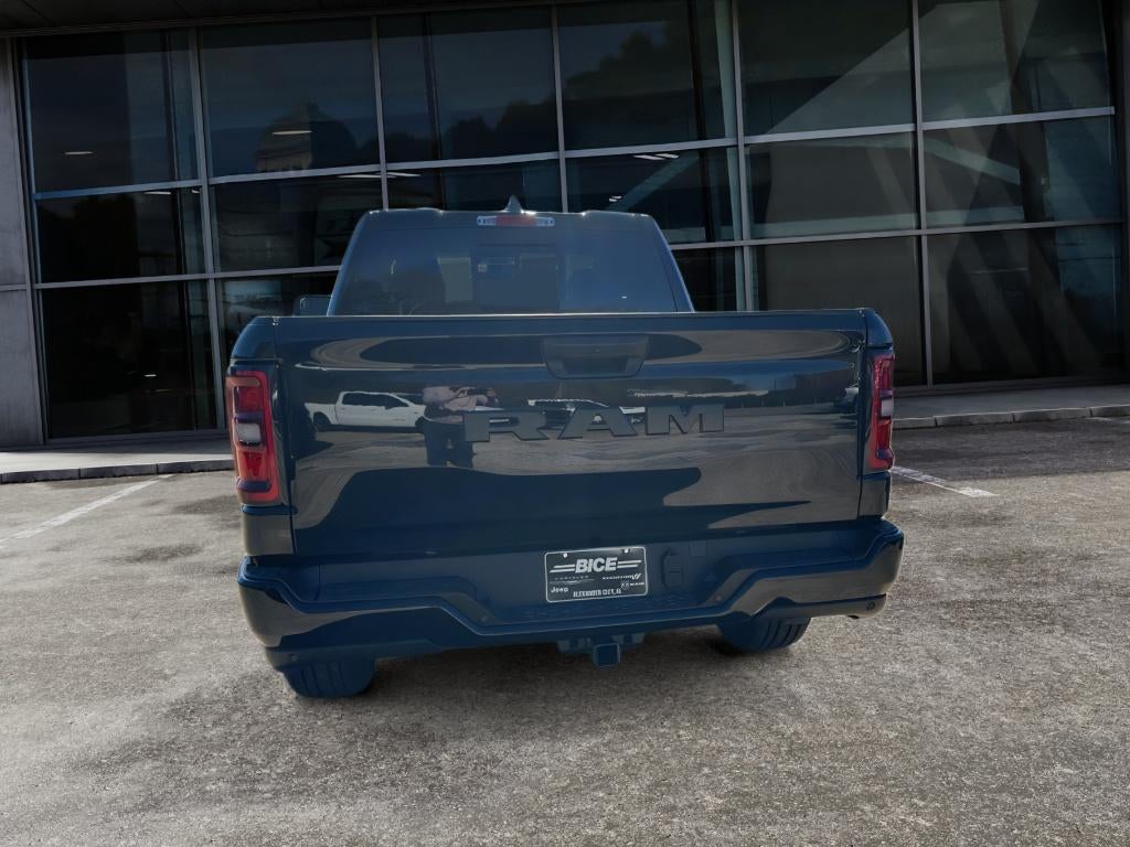 2026 RAM Ram 1500 Express Quad Cab 4x2