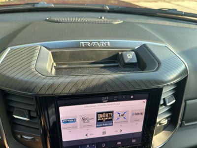 2025 RAM 1500 Big Horn Crew 4x4