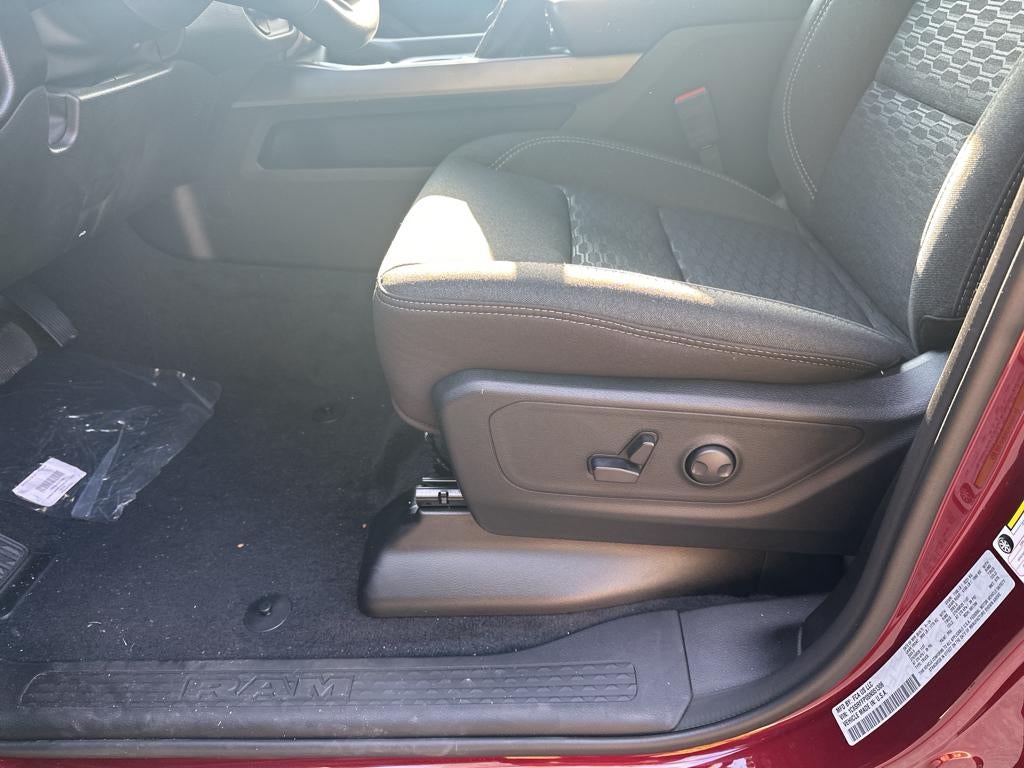 2025 RAM 1500 Big Horn Crew 4x4