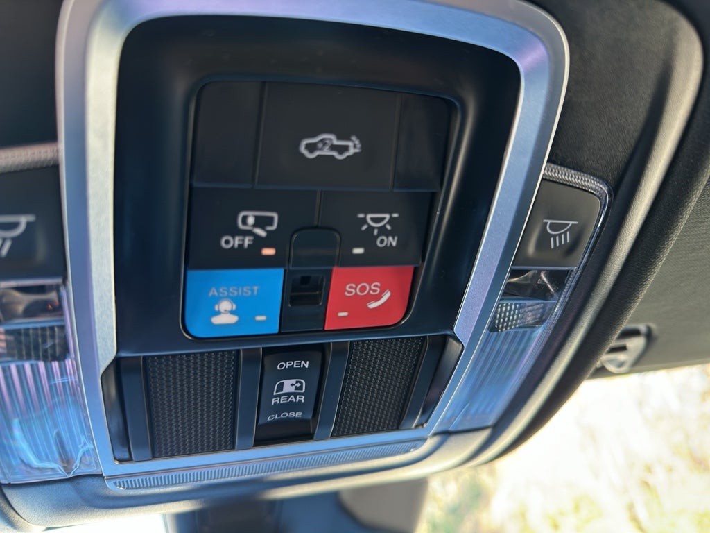 2026 RAM Ram 1500 Big Horn Crew 4x4 Night Edition