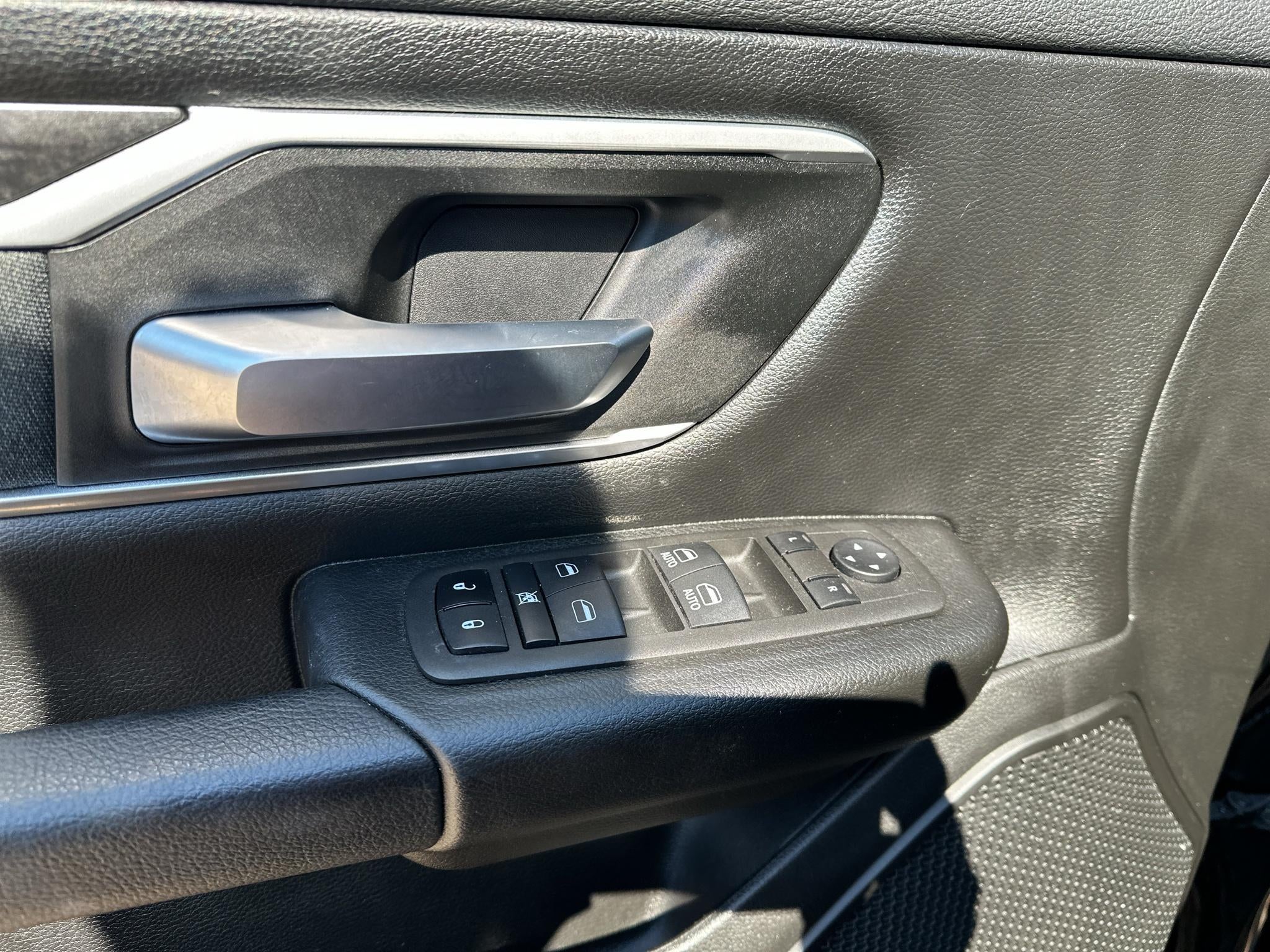2022 RAM Ram 1500 Big Horn Crew Cab 4x4