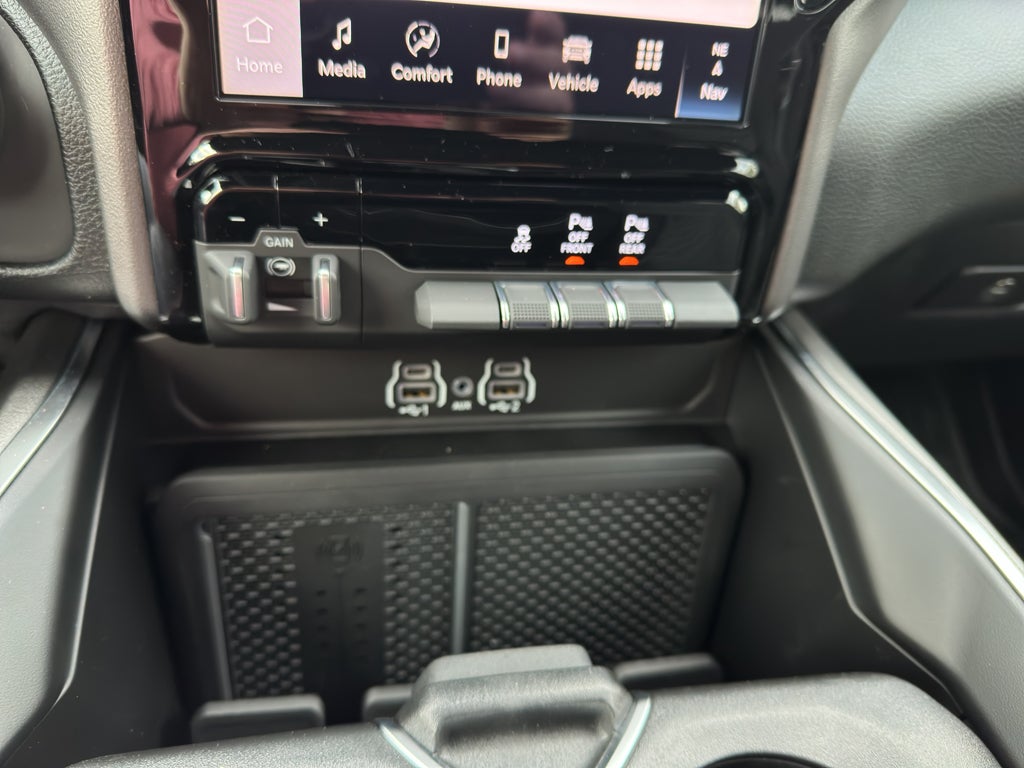 2026 RAM Ram 1500 Big Horn Crew 4x4 Night Edition