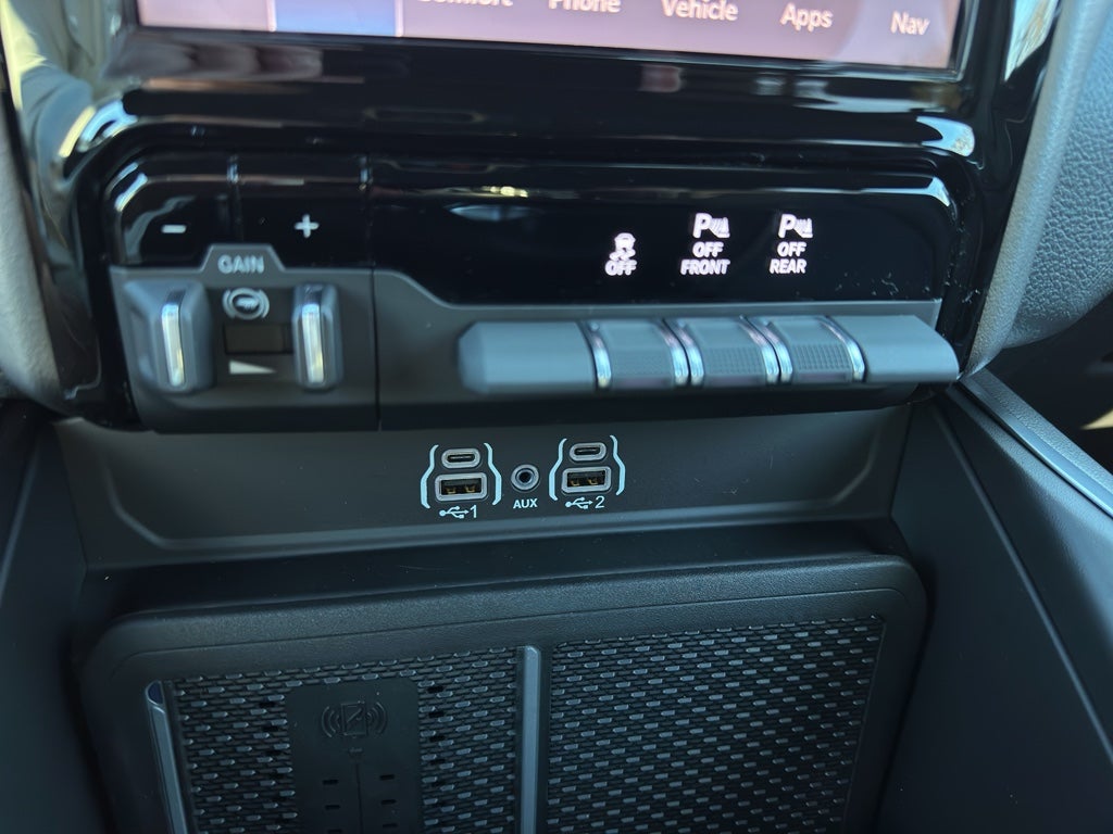 2026 RAM Ram 1500 Big Horn Crew 4x4 Night Edition