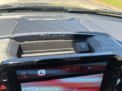 2025 RAM Ram 1500 Limited Crew 4x4