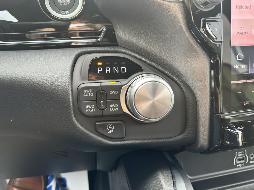 2026 RAM Ram 1500 Laramie Crew 4x4