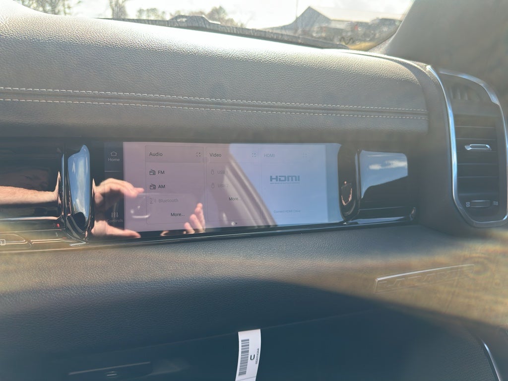 2026 RAM Ram 1500 Laramie Crew 4x4