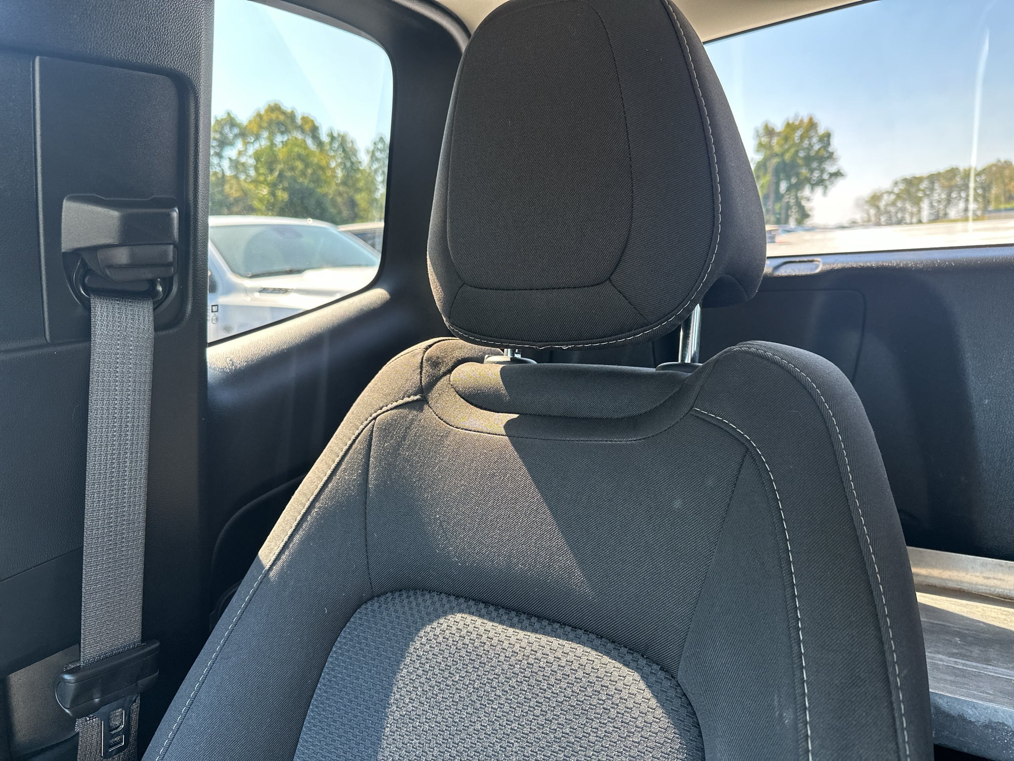 2022 Chevrolet Colorado 2WD LT