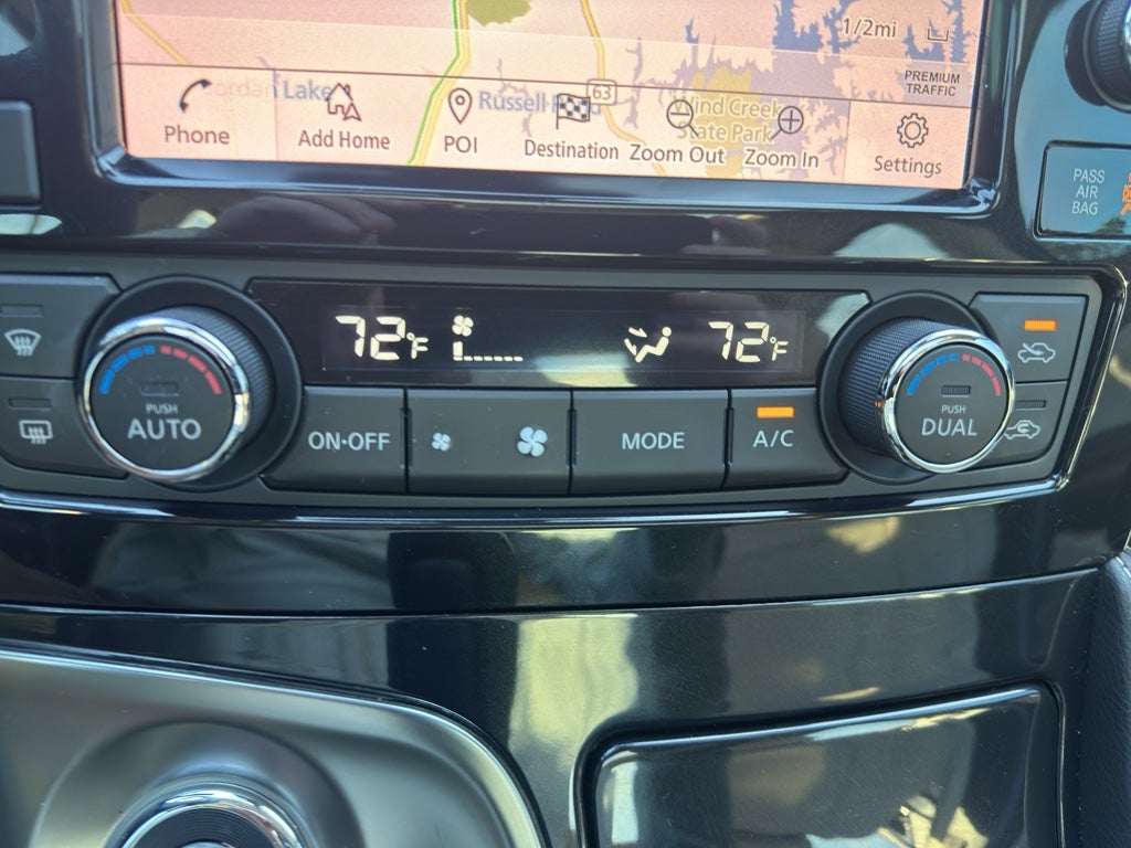 2023 Nissan Maxima Platinum