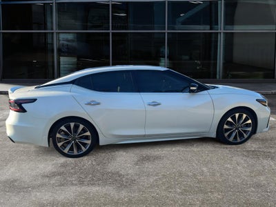 2023 Nissan Maxima Platinum