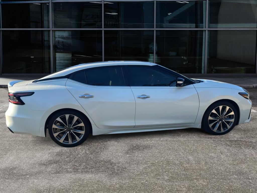 2023 Nissan Maxima Platinum