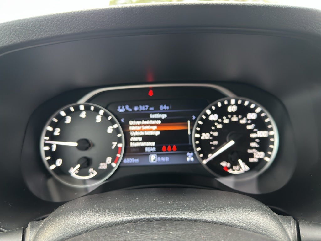 2025 Nissan Frontier SV