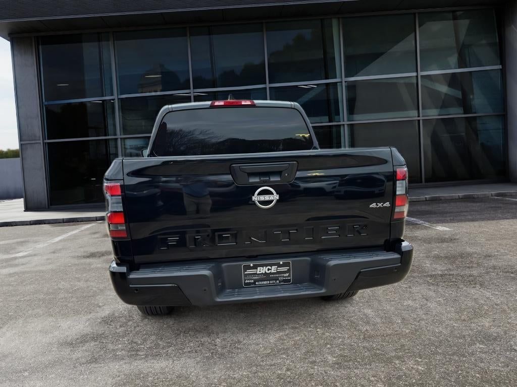 2025 Nissan Frontier SV