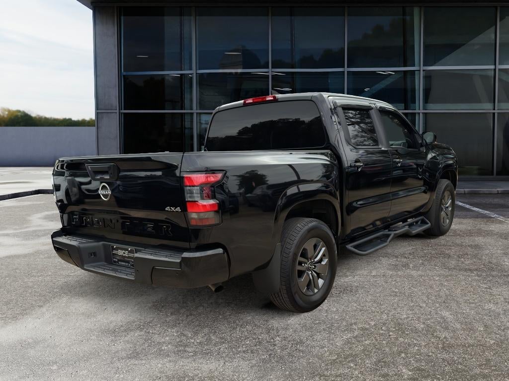 2025 Nissan Frontier SV