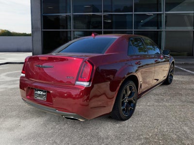 2023 Chrysler 300 Touring L