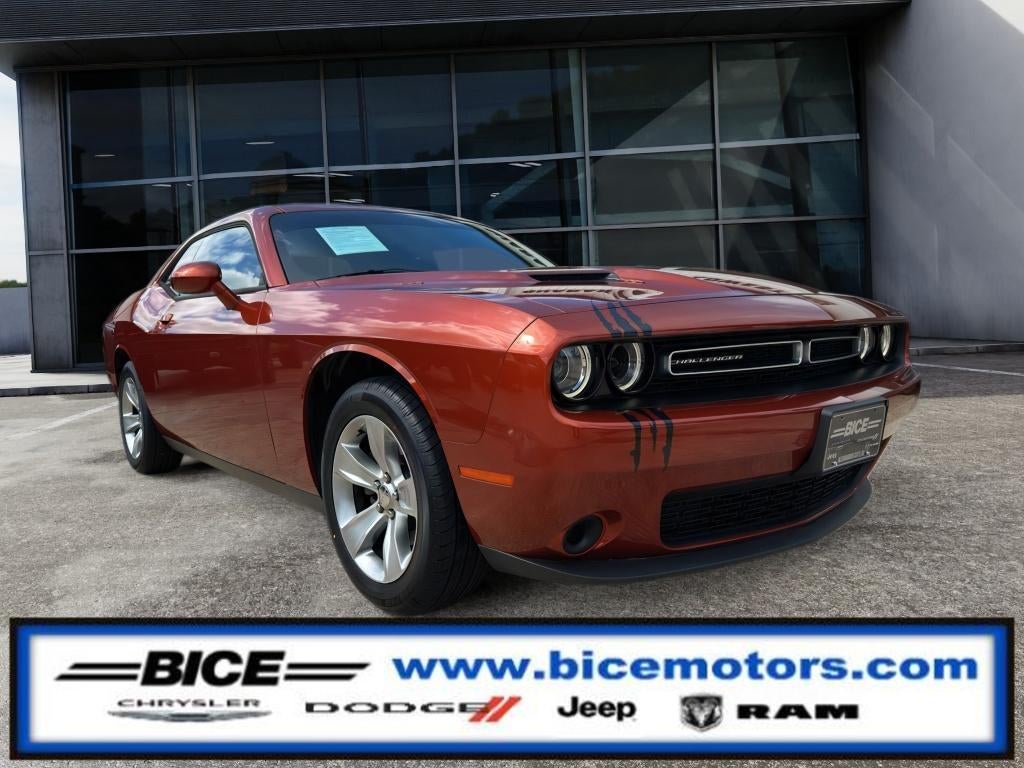 2020 Dodge Challenger SXT
