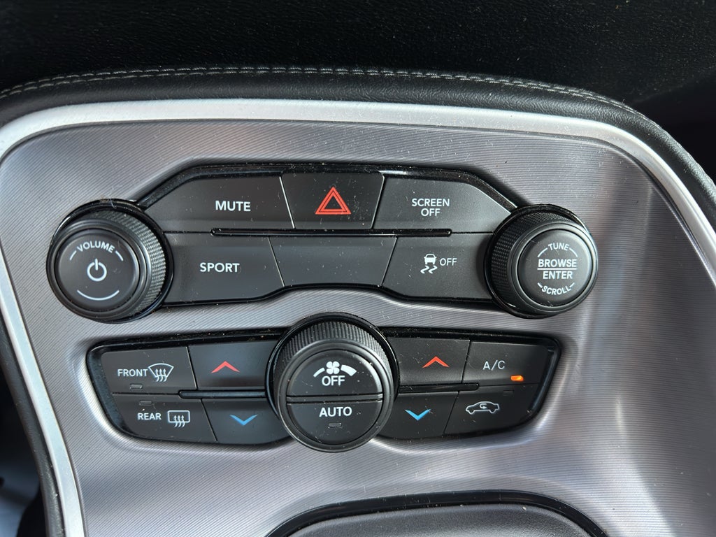 2020 Dodge Challenger SXT
