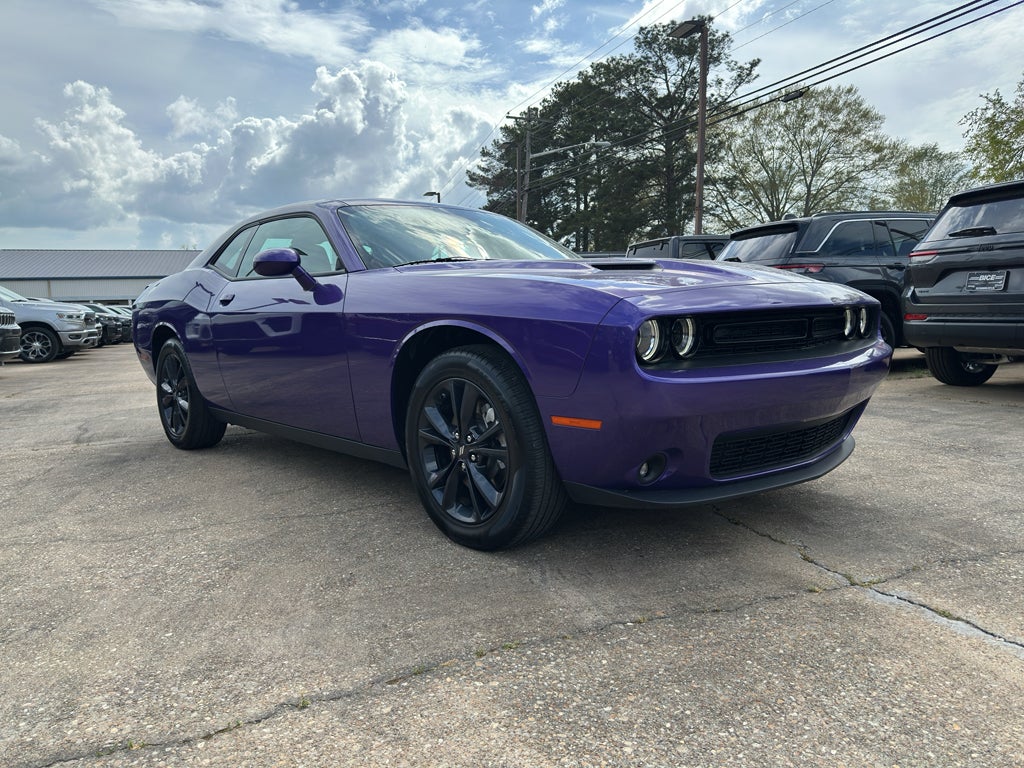 2023 Dodge Challenger SXT