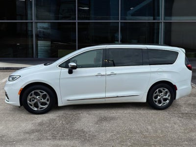 2023 Chrysler Pacifica Limited