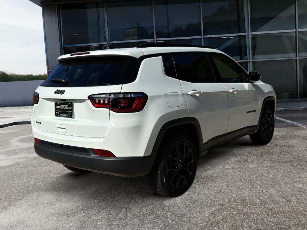 2026 Jeep Compass Latitude Altitude