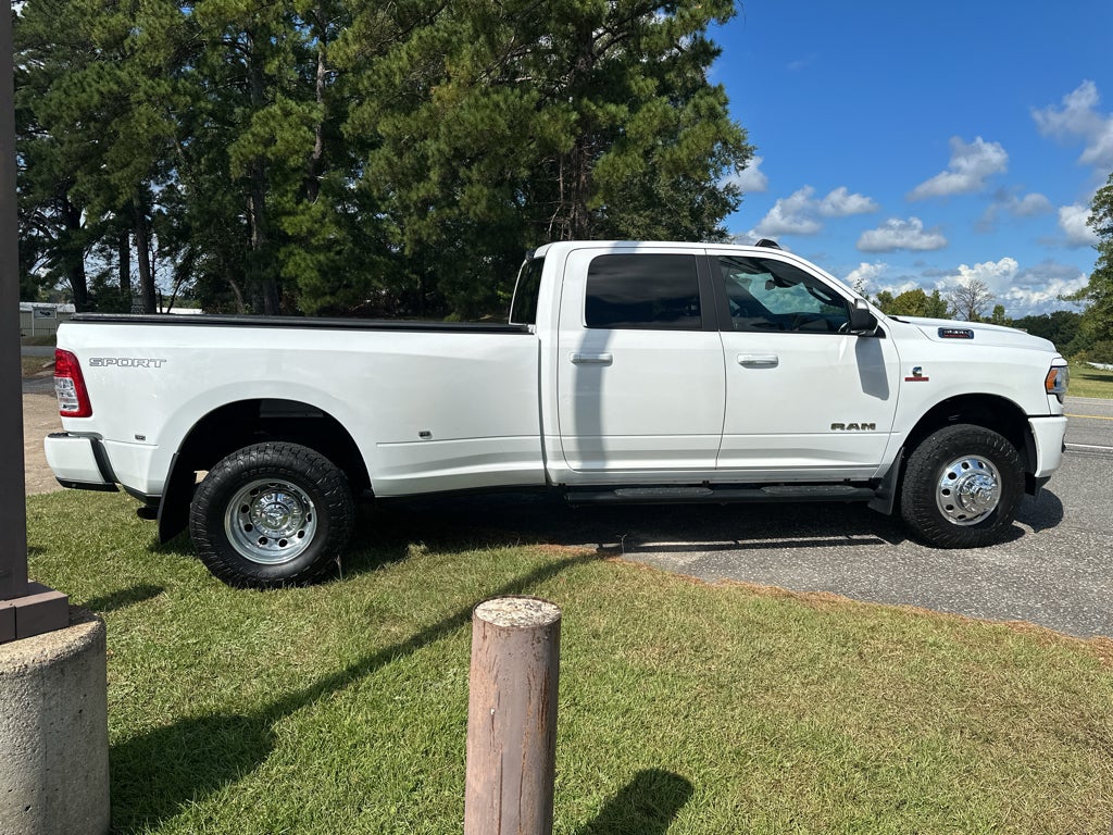 2022 RAM 3500 BIG HORN CREW CAB 4X4 LONG BOX