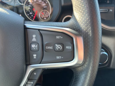 2025 RAM Ram 1500 Tradesman EXPRESS CREW CAB 4X2