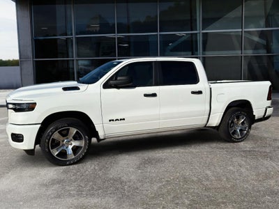 2025 RAM Ram 1500 Tradesman EXPRESS CREW CAB 4X2