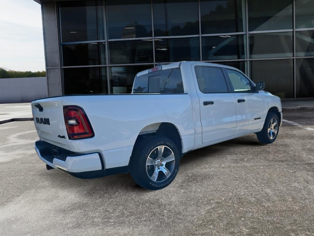 2025 RAM Ram 1500 Tradesman EXPRESS CREW CAB 4X2